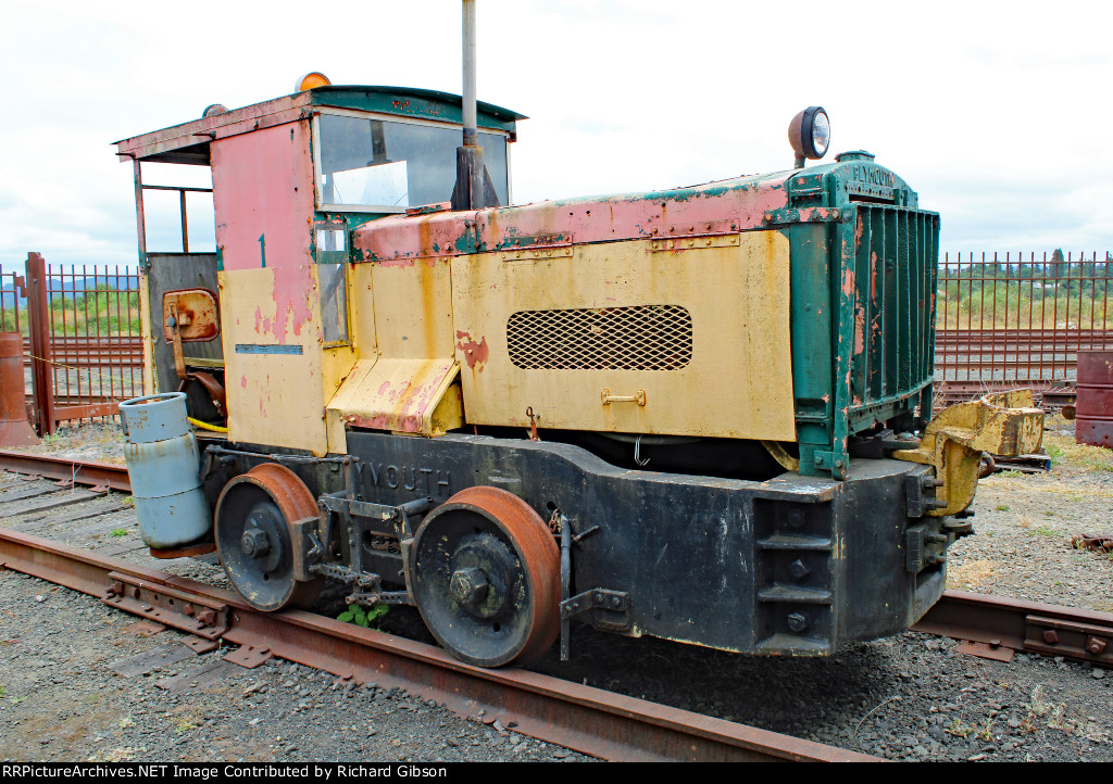 1927 Plymouth Locomotive